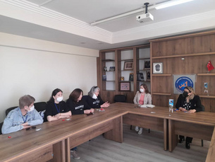 [Translate to Кыргызча:] 